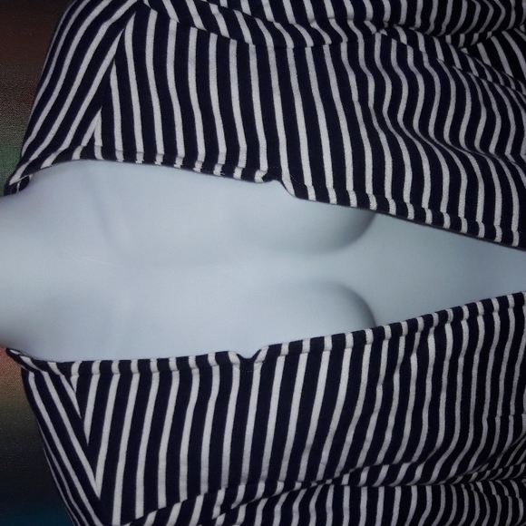 Ann Taylor Loft Blazer - Picture 2 of 7